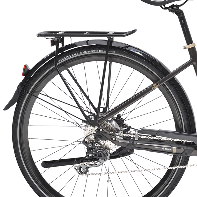electric trekking bike Peugeot eT01 D10