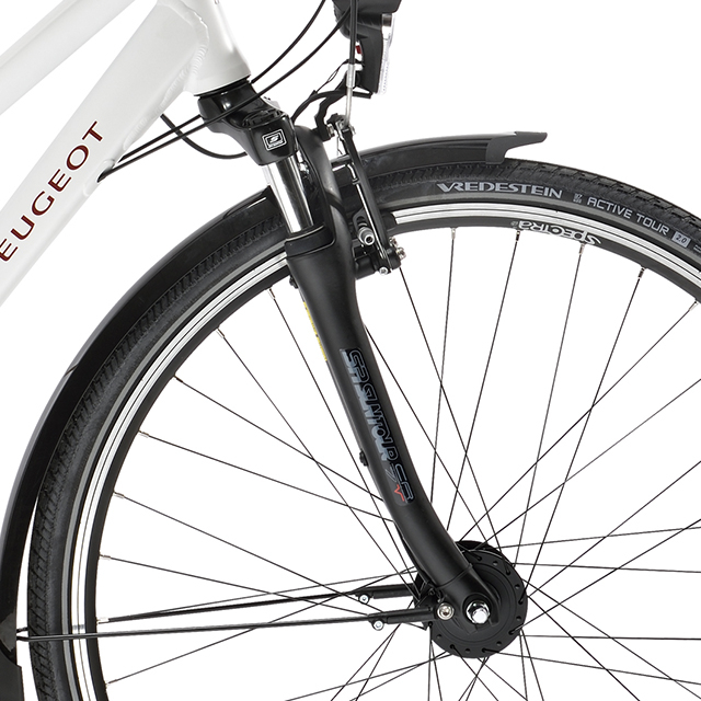 Mixte trekking bike Peugeot T02 D7