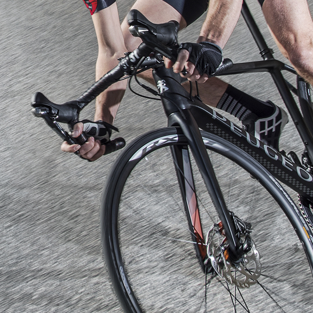 Picture R02 Carbon ultegra shimano brakes
