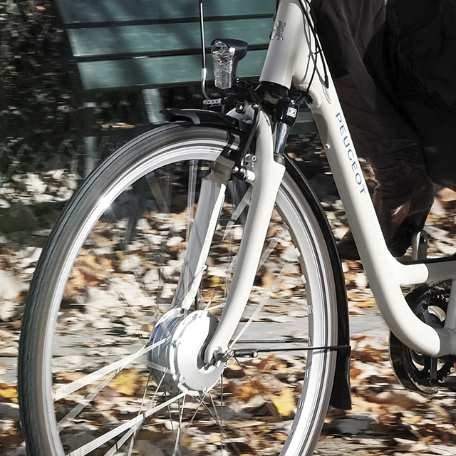 Electric city bike Peugeot eC03 D7