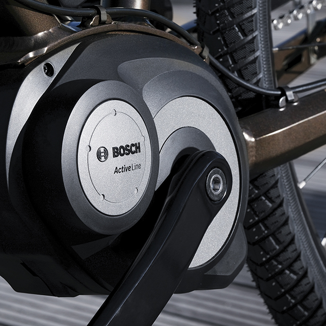 Mixte electric trekking bike Peugeot eT01 Sport