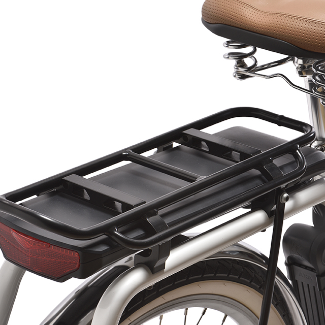 Focus on the Racktime aluminium luggage rack